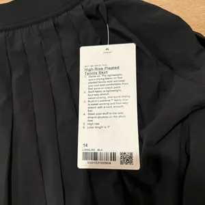 NWT Lululemon High-Rise Pleated Tennis Skirt in Black Size 14 thumbnail 10