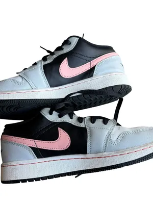 Nike Air Jordan 1 Low GS “Light Iron Ore Arctic Punch” – Size 5Y thumbnail 10