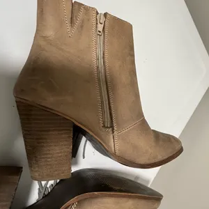 Diba True Jilly Ann Fringe Boots Tan Size 8 thumbnail 9