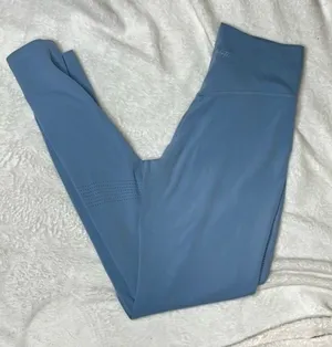 Alphalete Surface Path Legging - Endless Sky thumbnail 1