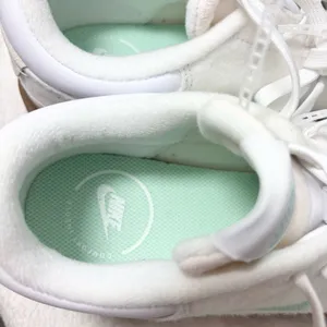 Nike Court Legacy Lift White Sneakers with Gum Soles and Mint Accents Size 8‎ thumbnail 11