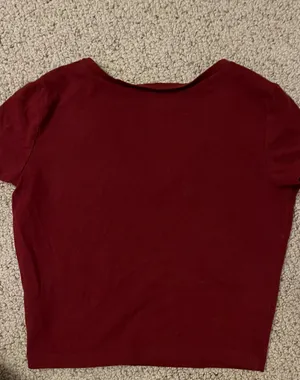 Burgundy cropped t shirt thumbnail 2