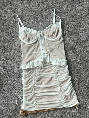 Lace-Trim Ruched Bodycon Slip Dress in Ivory and Beige thumbnail 1