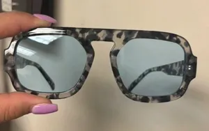 Urban Outfitters Sunglasses thumbnail 2