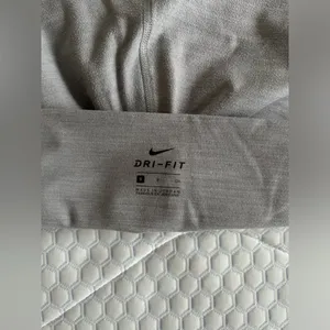 Nike Yoga Dri Fit Luxe Set thumbnail 8