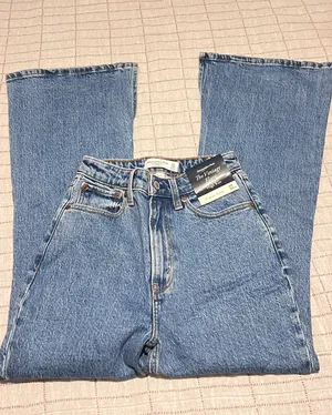 Abercrombie Vintage Flare Curve Love Jeans thumbnail 2