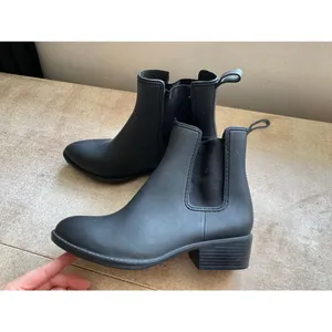 Jeffrey Campbell Havana Chelsea Boots Classic Ankle Black Edgy NYC City Street 9 thumbnail 3
