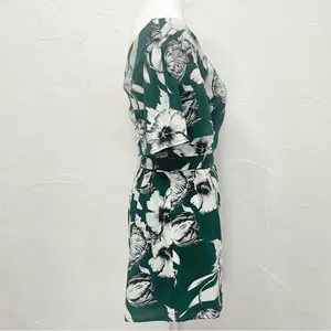 Lulus Flawless Moments Green Floral Print One-Shoulder Romper thumbnail 7