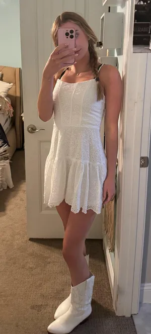 Francesca's White dress thumbnail 2