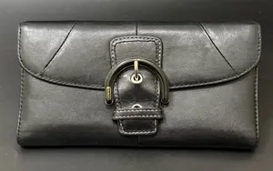 Vintage COACH Soho Black Leather Buckle Trifold Wallet thumbnail 1