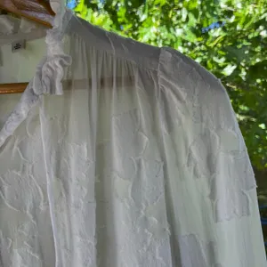 Aritzia Wilfred White Alexis Blouse High Neck Ruffled Long Sleeves Size XS thumbnail 8