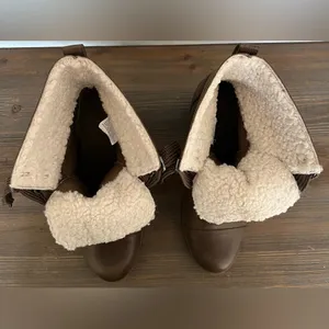 Universal Threads Goode Co Women’s Wedges Boots Faux Fur Lining Size 9 thumbnail 11