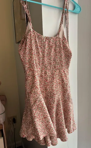 Princess Polly Floral Romper thumbnail 2