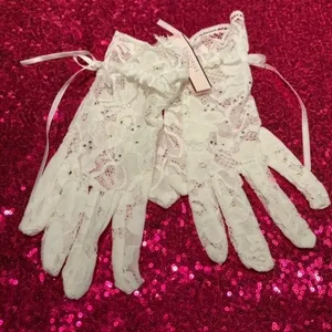 Victoria’s Secret Shine Halloween Costume Gloves thumbnail 15
