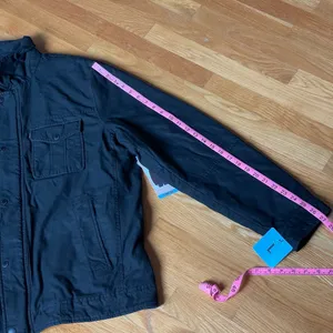 Levi’s Quilted Lined Jacket NWT Large thumbnail 10