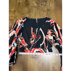 EUC Womens Free People Second Kiss set top 100% viscose‎ bell sleeve size 0 thumbnail 5