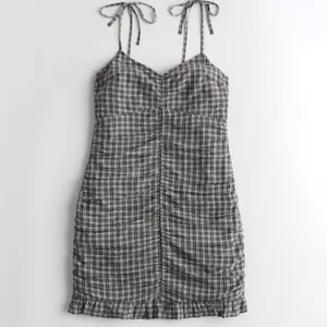 ✨ Hollister Ruched Tie-Shoulder Mini Dress✨ thumbnail 4