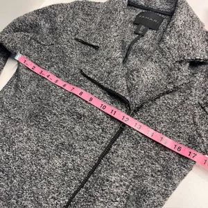 Tahari wool blend jacket‎ size small notch moto jacket tweed jacket neutral grey thumbnail 5