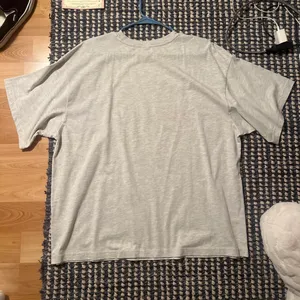 Gray and yellow Love Life tee #streetwear Size L very oversized fit I got it at H&M thumbnail 3