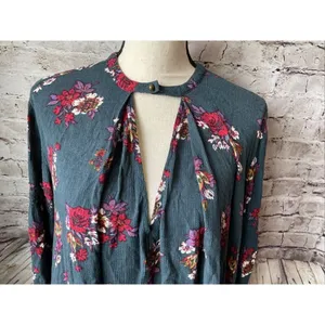 Free People Womens Shirt XS Green Floral Relaxed‎ Tunic Long Sleeve Blouse thumbnail 2