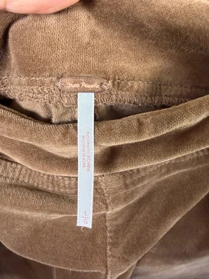 Free People In‎ My Feelings Cropped Bootcut Cord Pant in Chocolate Brown Size L thumbnail 9
