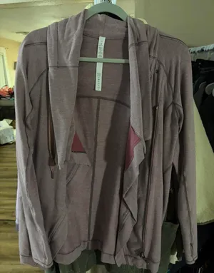 Lululemon Jacket thumbnail 1