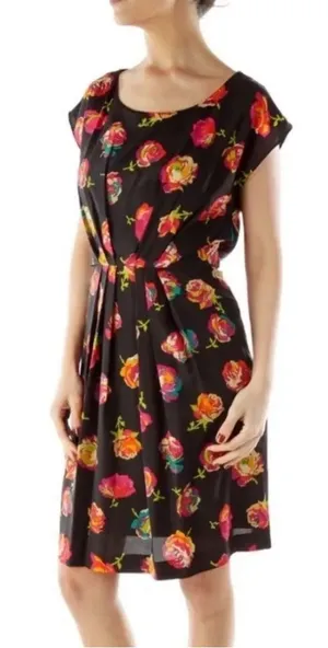 Betsey Johnson Black Floral Rose Print Dress Small 4 6 Pleated Blouson Waist thumbnail 1