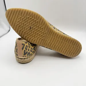 Stuart Weitzman Leopard Espadrille Flats‎ Shoes Women's Size 7.5M thumbnail 9