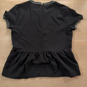 Madewell Black Peplum Top M Genuine Leather Trim Short Sleeve Back Zip thumbnail 2