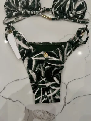 Dark Geeen & White Leaf Print Triangle Bikini Set NWT Green thumbnail 4