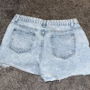 SHEIN Light Blue Distressed Jean Shorts thumbnail 3