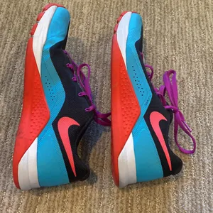 Nike Sneakers thumbnail 4