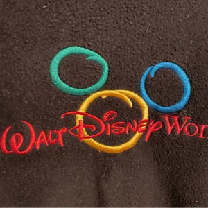 Vintage Walt Disney World Fuzzy Crewneck sweatshirt thumbnail 4