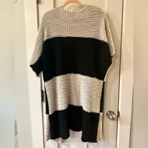 Super soft‎ short sleeve cardigan Black Size undefined thumbnail 2