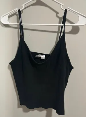 Black ribbed tank Divided  thumbnail 1