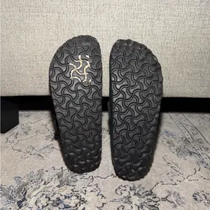 Birkenstock Boston Soft Suede Clogs in Black thumbnail 7