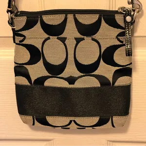 Coach Shoulder Bag thumbnail 2