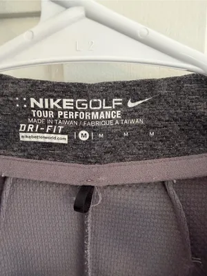 Nike Golf Dri-FIT Tour Performance 1/4 Zip‎ Pullover Gray Women’s Medium thumbnail 2