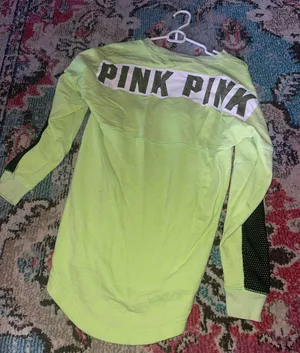 Victoria’s Secret long sleeve thumbnail 3