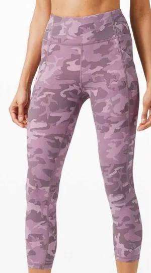 lululemon camo Purple Legging size 6 like new condition thumbnail 1