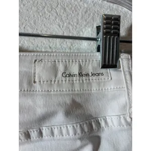 Calvin Klein Jeans Women's Size 6 White Ankle Skinny Denim thumbnail 3