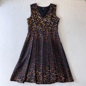 Alfani Womens 100%‎ Silk Leopard Print V-Neck Pleated A-Line Dress Brown Black 8 thumbnail 2