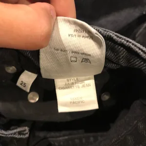 HIGH WAISTED BLACK DENIM JEANS thumbnail 5