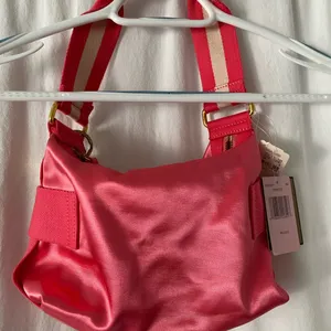 Satin pink shoulder gold chain Transparent Pocket In Front S -NWT thumbnail 9