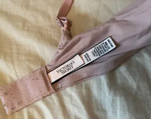 Victoria's Secret Bra thumbnail 3
