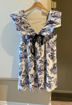 O.P.T blue and white floral mini dress, cotton, lined, size M thumbnail 2