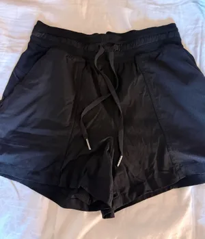Lululemon Dance Studio Shorts 3.5" thumbnail 1