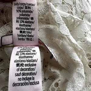 Victoria's Secret Coconut Romper Sweetheart Neckline Cami Floral Lace White S thumbnail 4