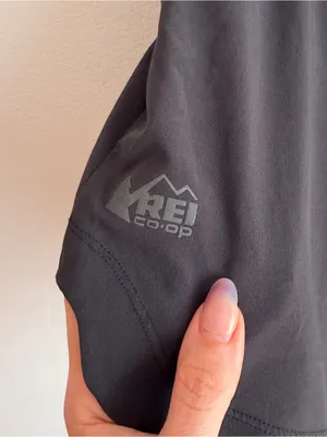 REI Co-op Swiftland Running Shorts Black Smocked Waist Pockets Liner Extra Small thumbnail 4