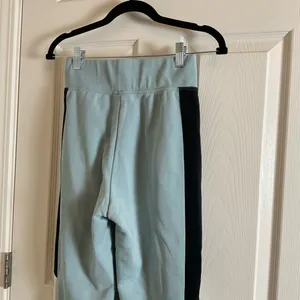Nike Air Women's Cyan Heather Colorblock Jogger Pants Sweats Size XS thumbnail 5